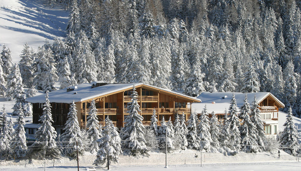 Hotel Gran Paradiso San Cassiano  Exterior foto