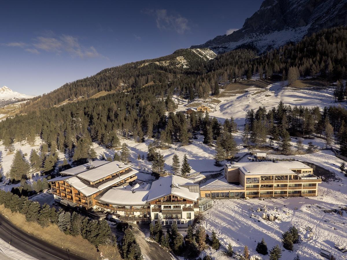 Hotel Gran Paradiso San Cassiano  Exterior foto